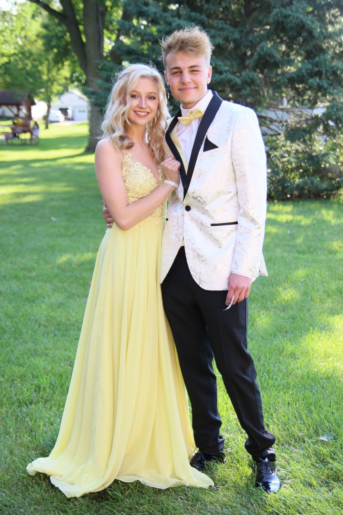 Amanda Schuessler and Kaleb Byers